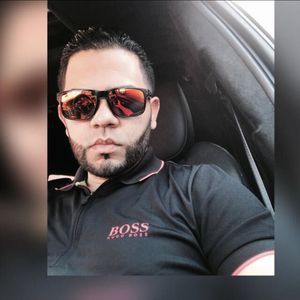 Meet your Posher, Julio